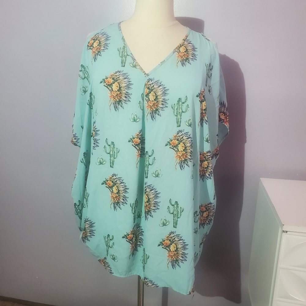 Giddy up Glamour blue cactus tunic top plus size 2x